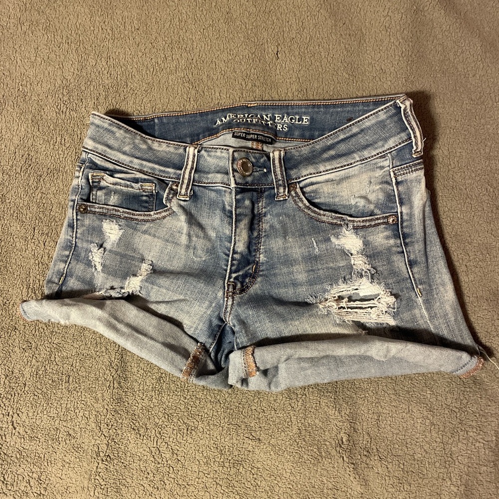 ripped american eagle jeans